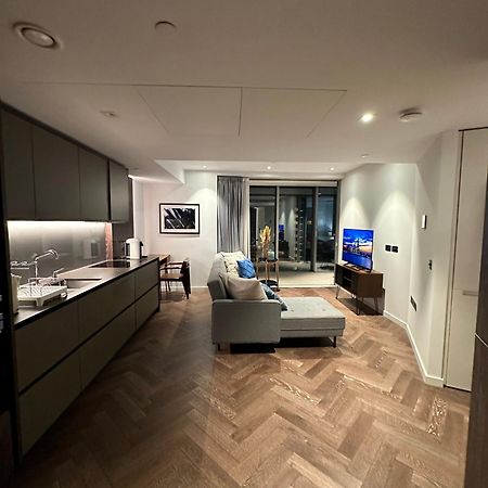 Battersea Power Station Apartment ลอนดอน ภายนอก รูปภาพ