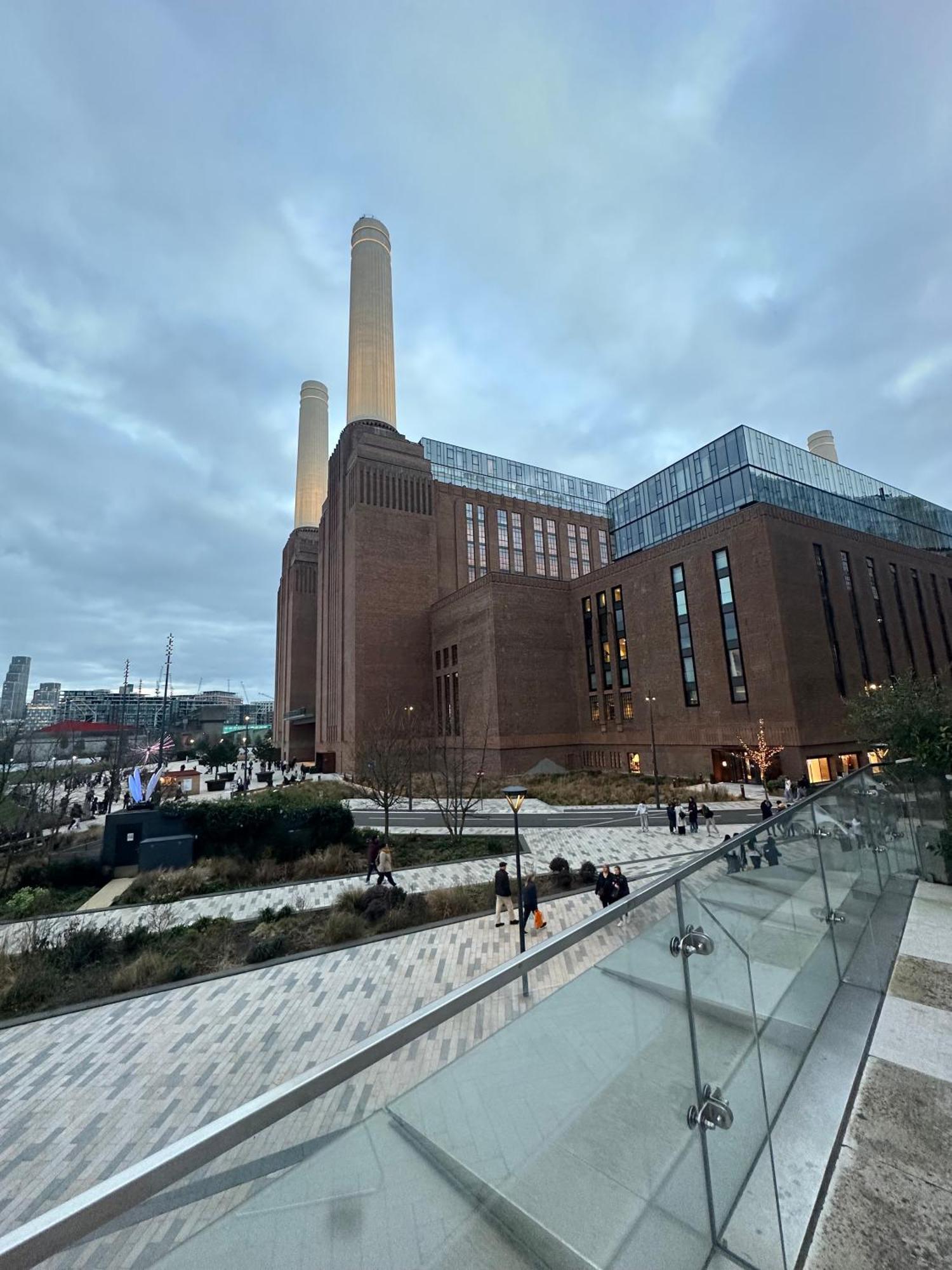 Battersea Power Station Apartment ลอนดอน ภายนอก รูปภาพ
