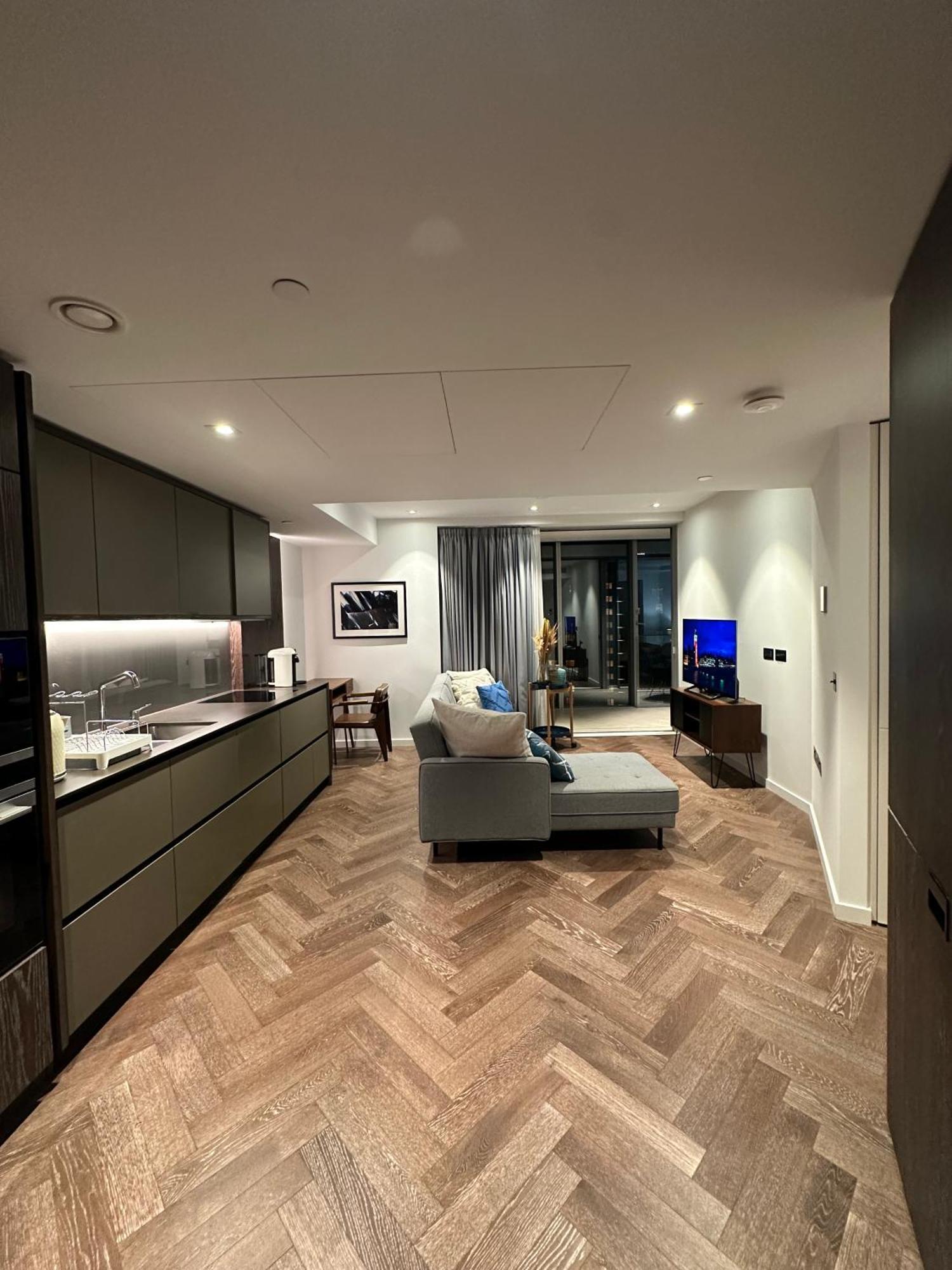 Battersea Power Station Apartment ลอนดอน ภายนอก รูปภาพ