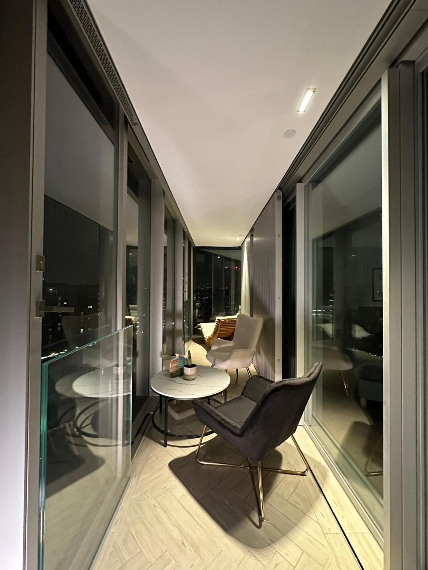 Battersea Power Station Apartment ลอนดอน ภายนอก รูปภาพ