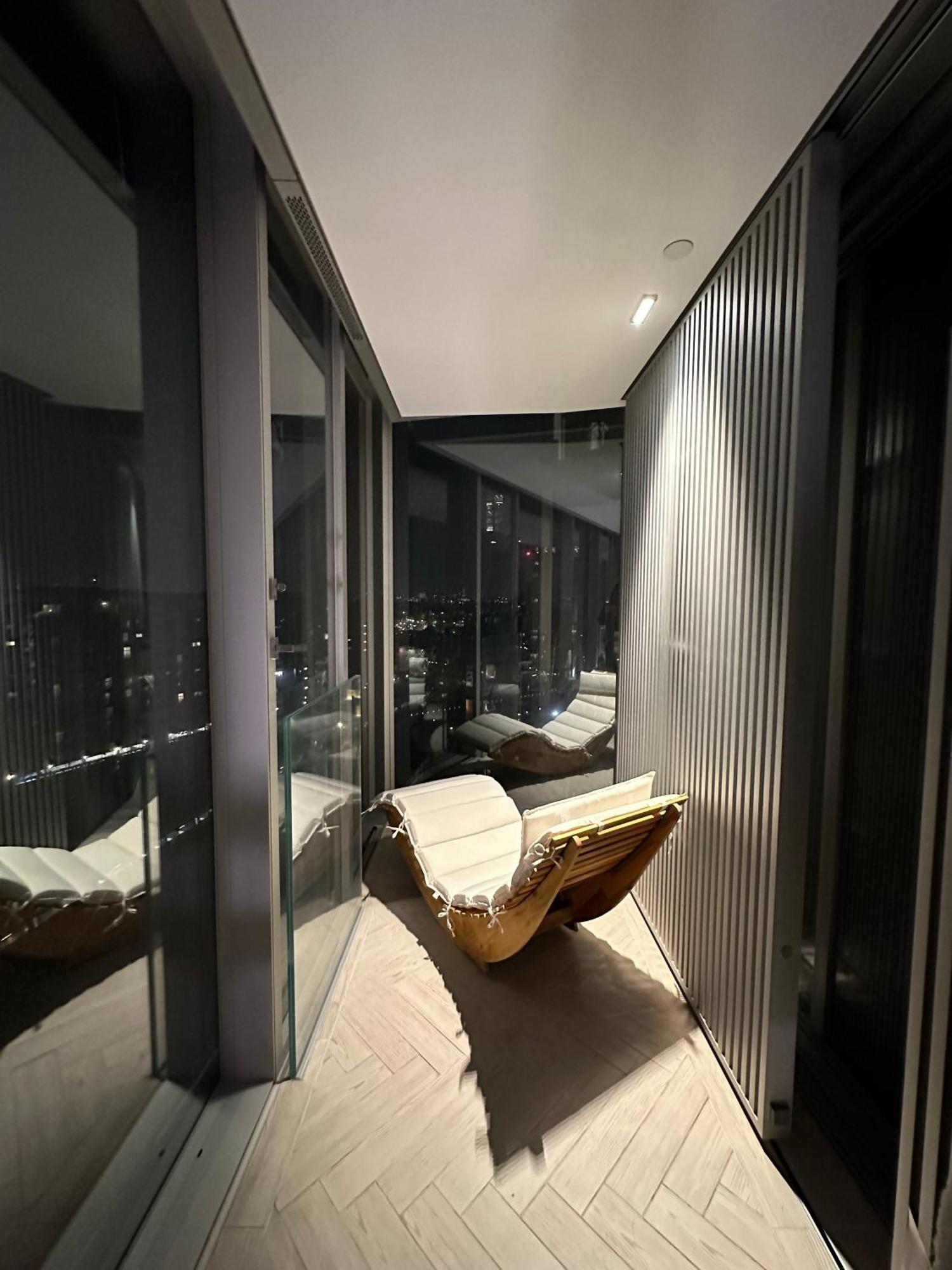 Battersea Power Station Apartment ลอนดอน ภายนอก รูปภาพ