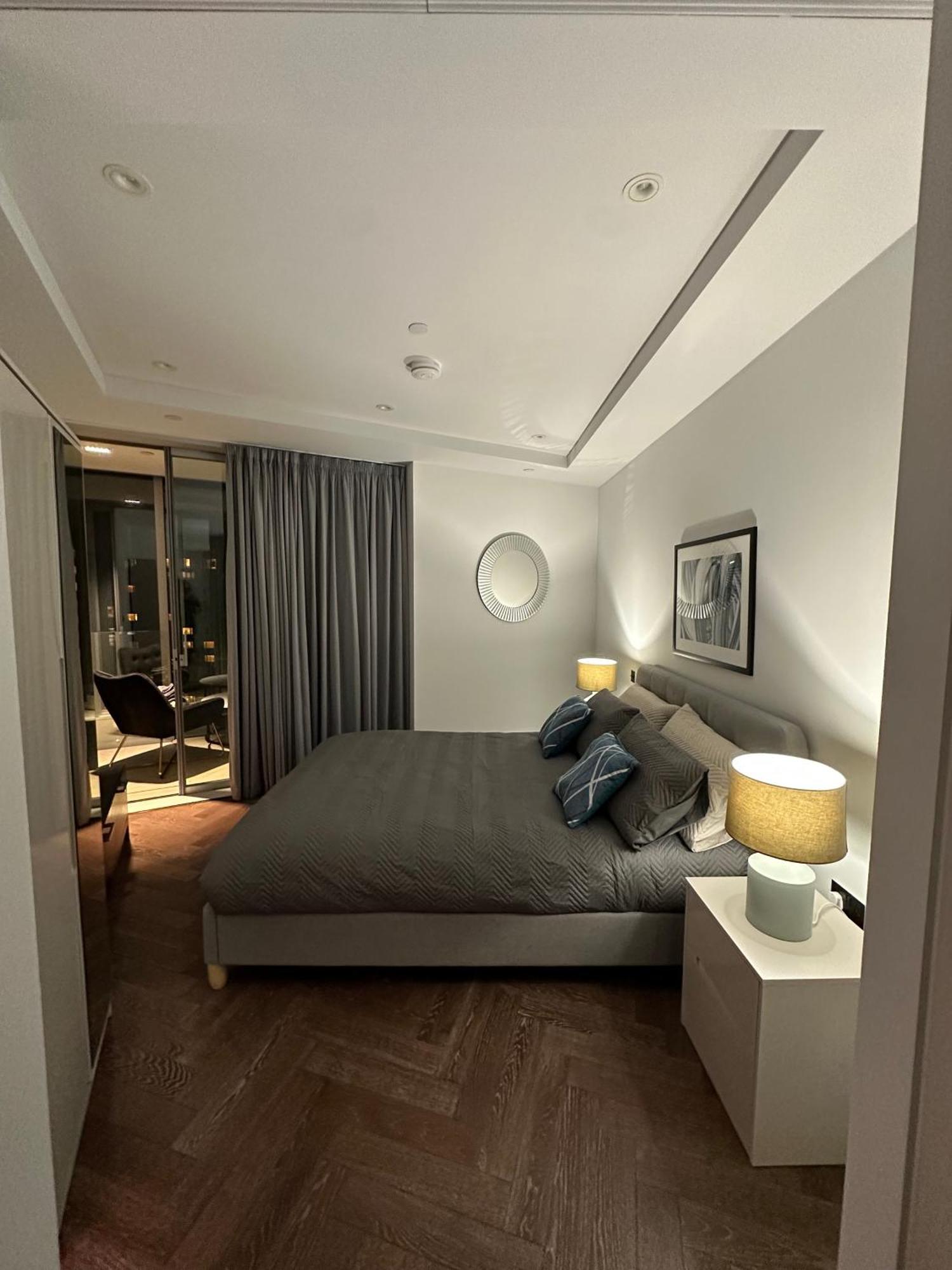 Battersea Power Station Apartment ลอนดอน ภายนอก รูปภาพ