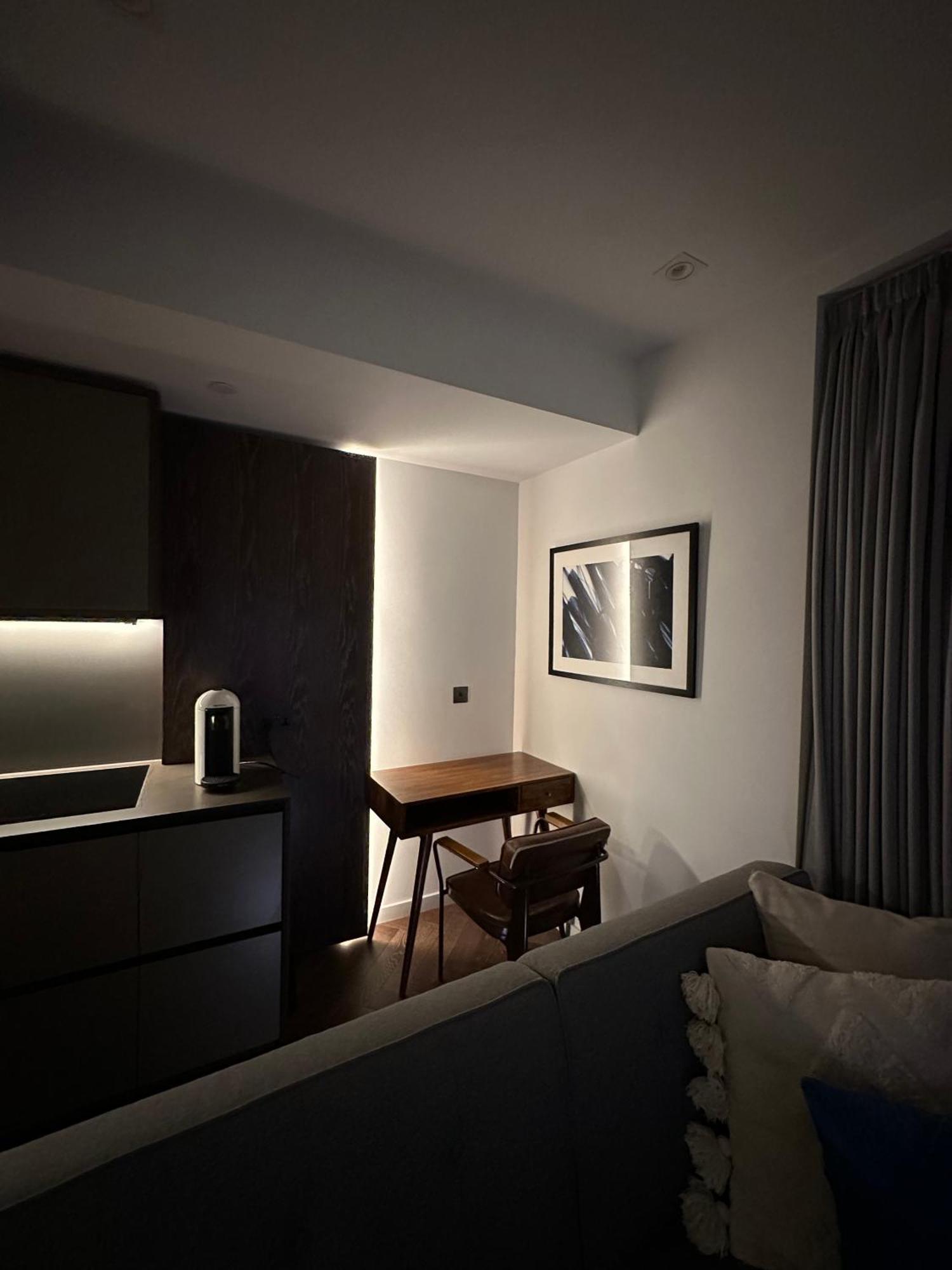 Battersea Power Station Apartment ลอนดอน ภายนอก รูปภาพ